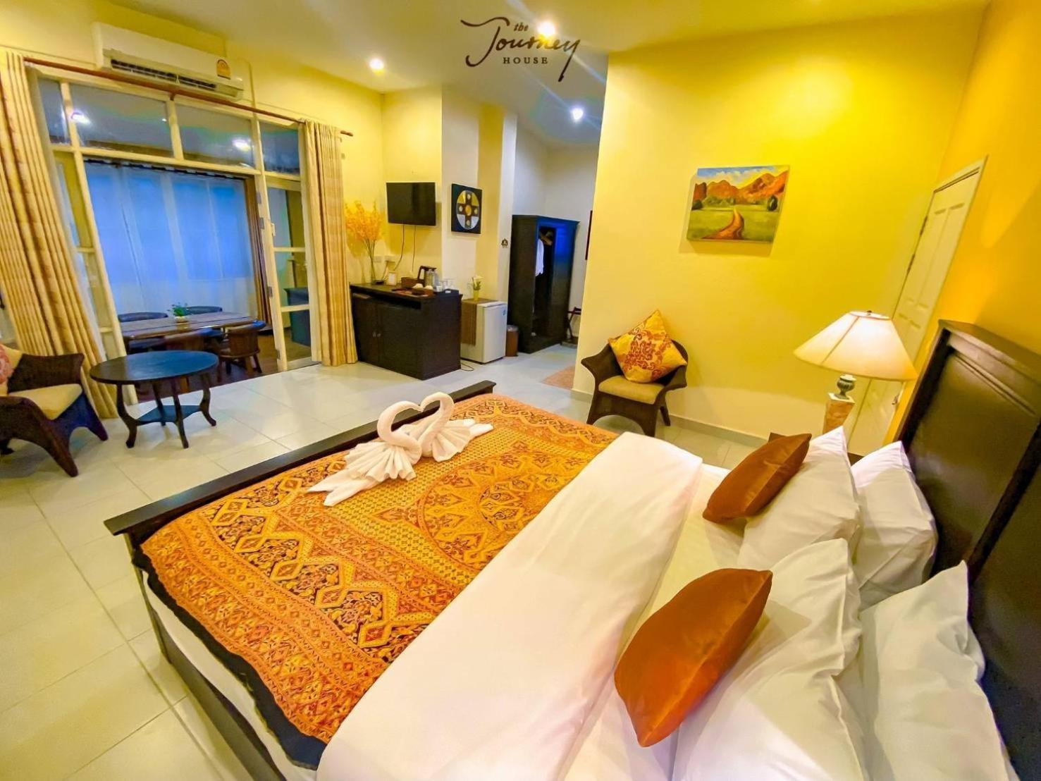 The Journey House Lifestyle Boutique Hotel Kancsanaburi Kültér fotó