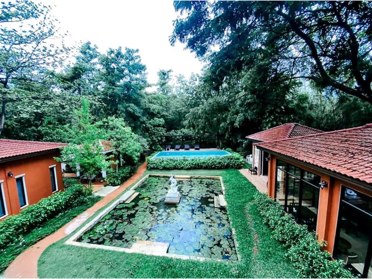 The Journey House Lifestyle Boutique Hotel Kancsanaburi Kültér fotó