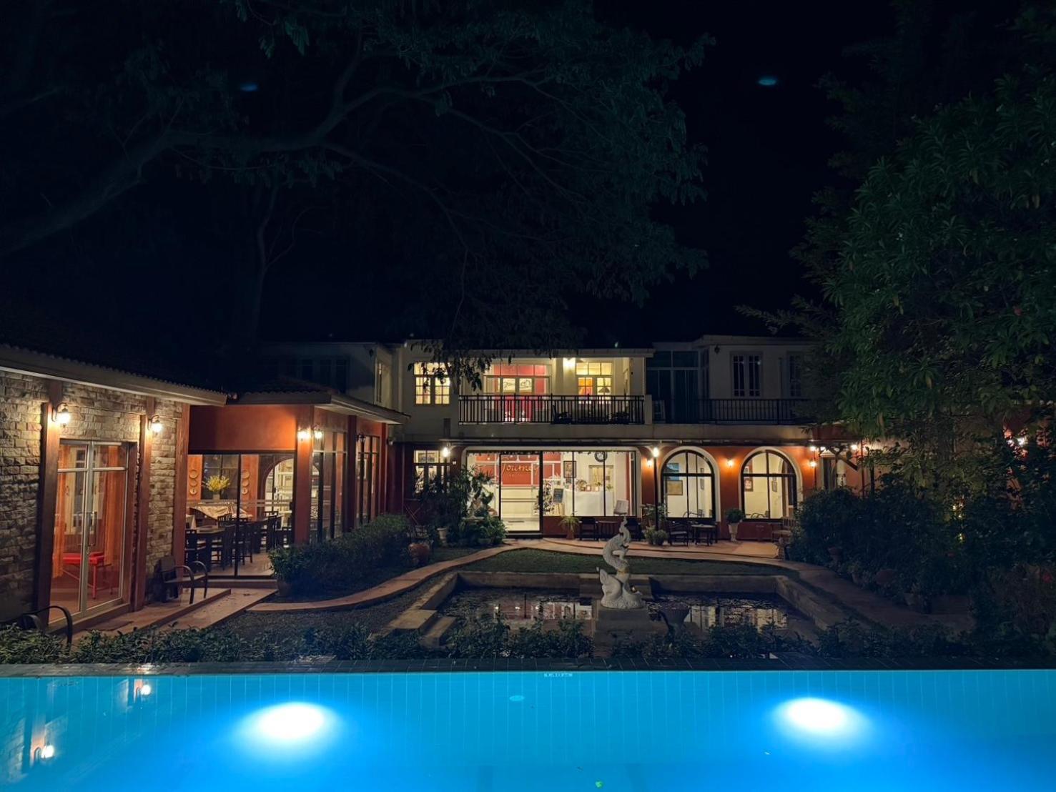 The Journey House Lifestyle Boutique Hotel Kancsanaburi Kültér fotó