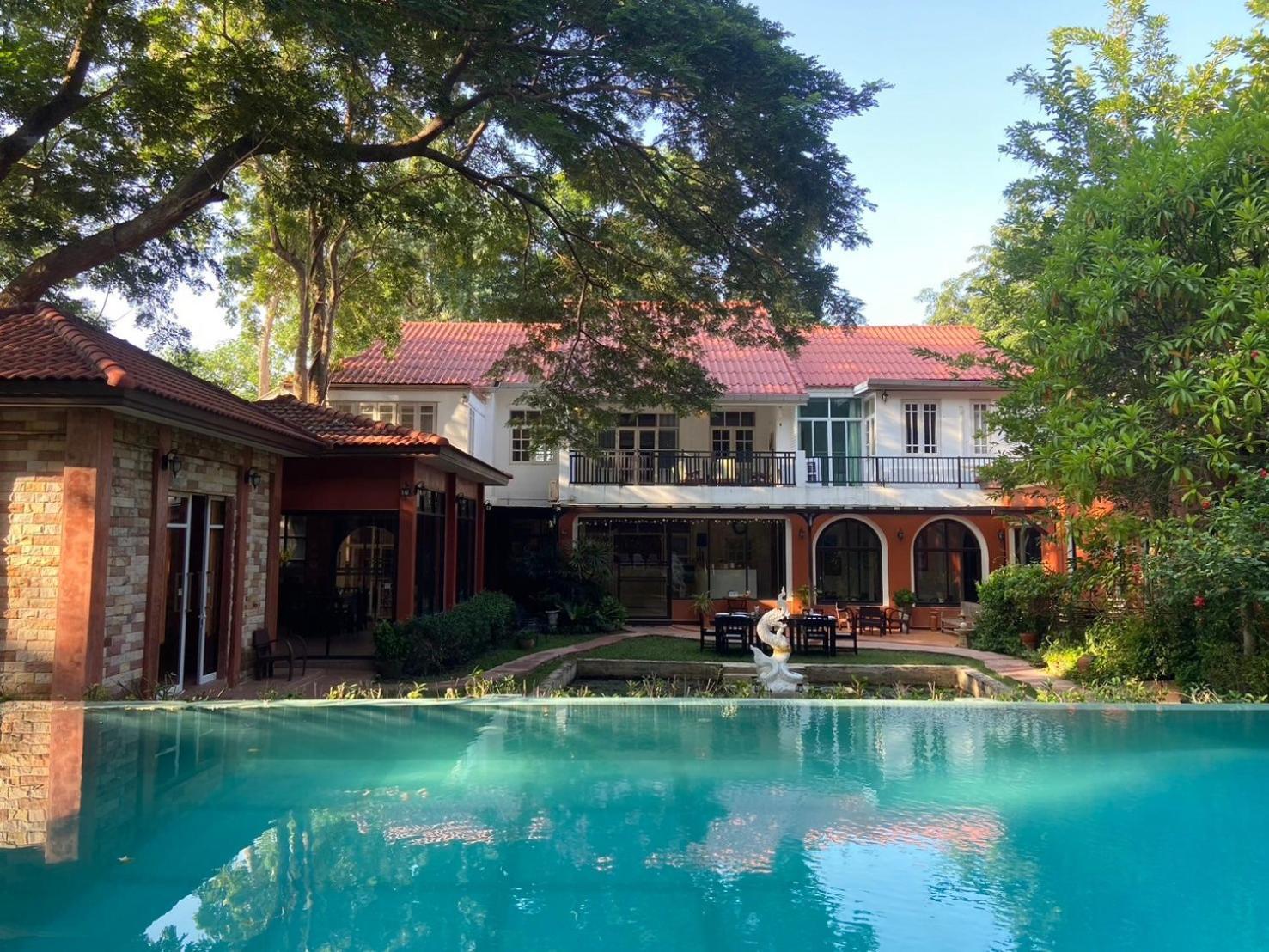 The Journey House Lifestyle Boutique Hotel Kancsanaburi Kültér fotó